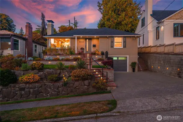 3542 43rd Avenue W, Seattle, WA 98199