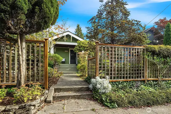 1960 26th Avenue E, Seattle, WA 98112