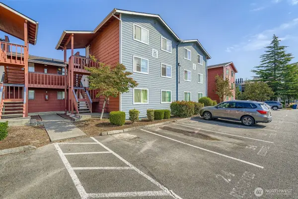 3402 I Street Ne #H202, Auburn, WA 98002