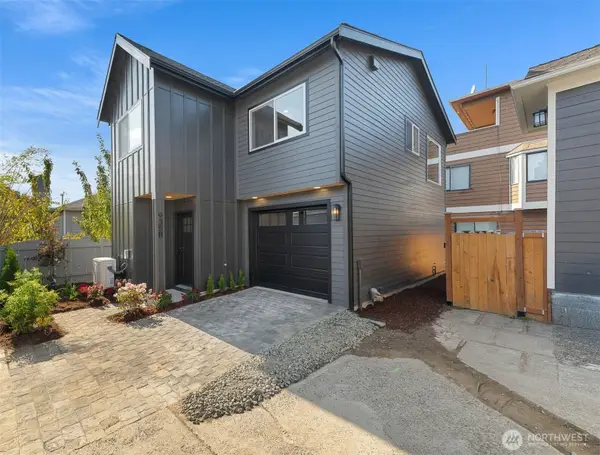 935 NW 61st Street #B, Seattle, WA 98107