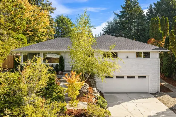 3720 80th Avenue Se, Mercer Island, WA 98040
