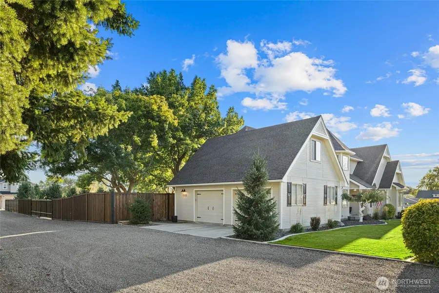 1022 E Capitol Avenue, Ellensburg, WA 98926 - #3