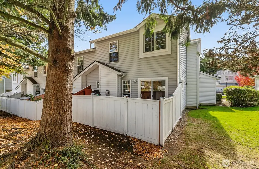 10030 Holly Drive #101, Everett, WA 98204 - #2