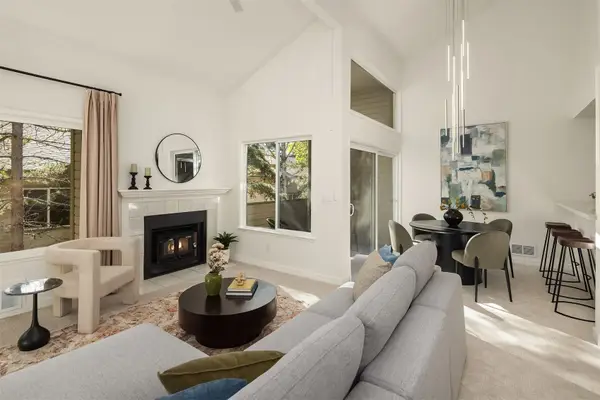 14609 NE 45 Street #E12, Bellevue, WA 98007