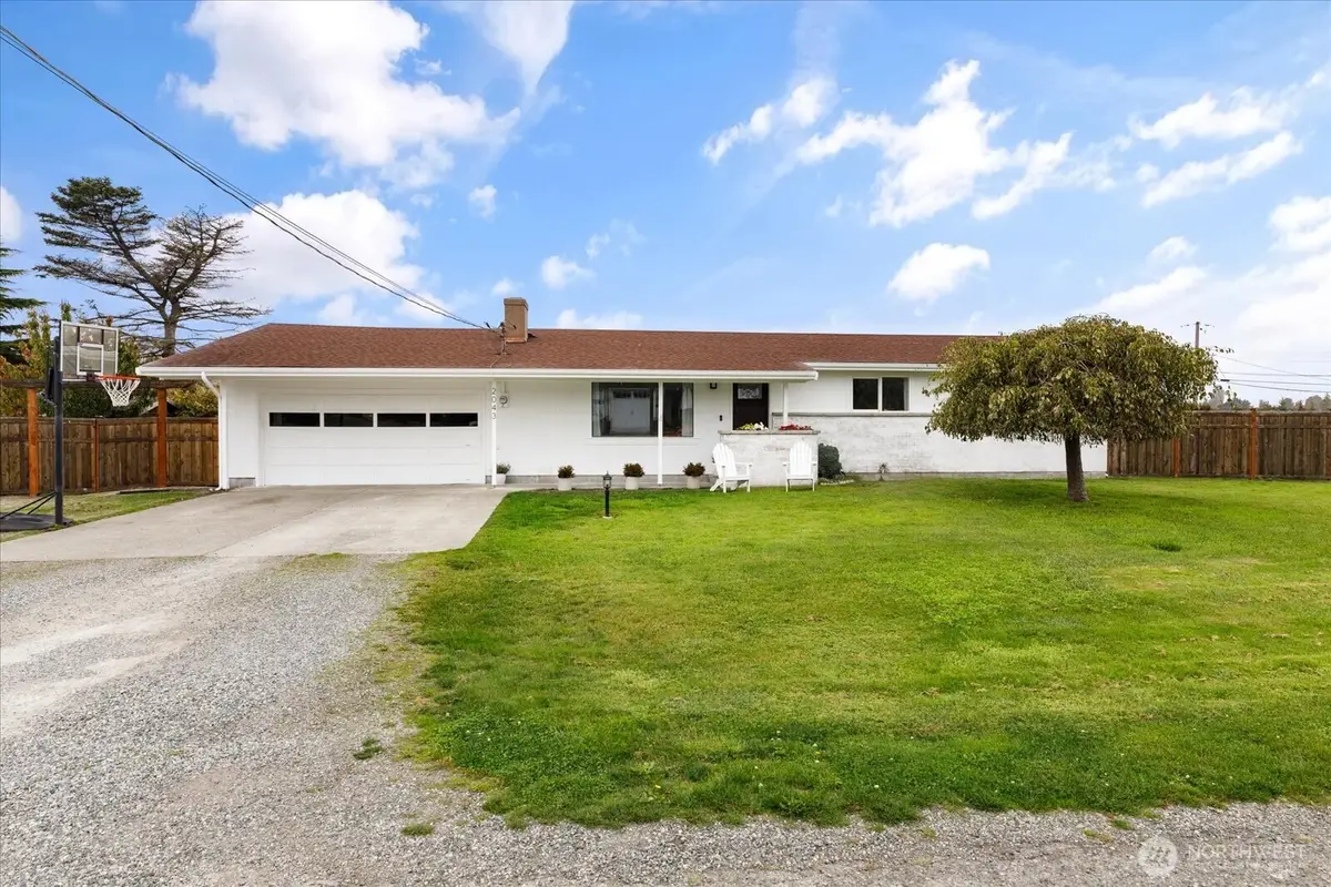 2043 SW Dillard Lane, Oak Harbor, WA 98277 - #1