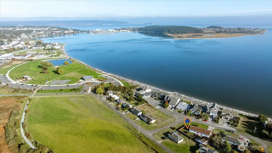 2043 SW Dillard Lane, Oak Harbor, WA 98277 - #3