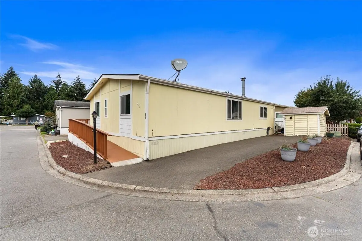 602 29th Street Se #82, Auburn, WA 98002 - #1
