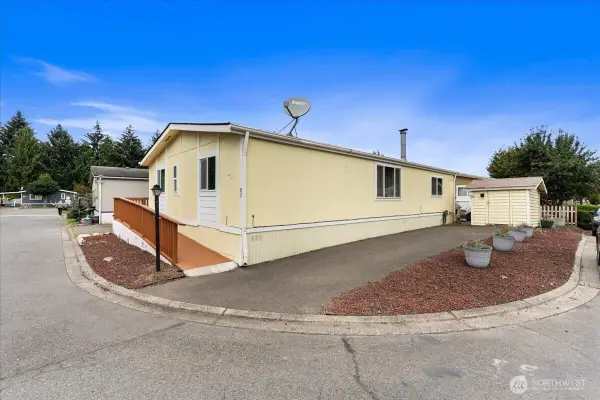 602 29th Street Se #82, Auburn, WA 98002