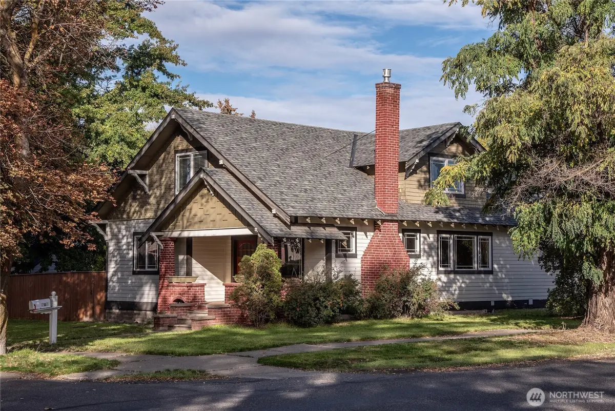 201 W 10th Avenue, Ellensburg, WA 98926 - #1
