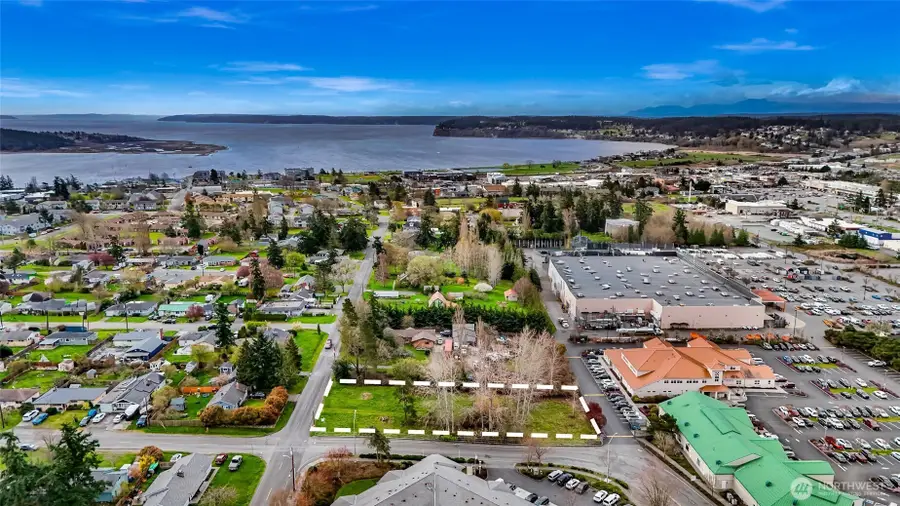 427 SE Ely Street, Oak Harbor, WA 98277 - #3