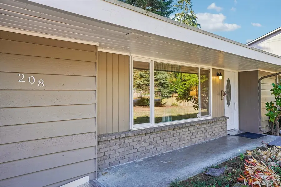 208 116th Place Se, Everett, WA 98208 - #3