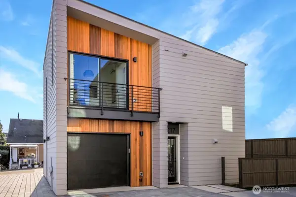 4217 S Findlay Street, Seattle, WA 98118