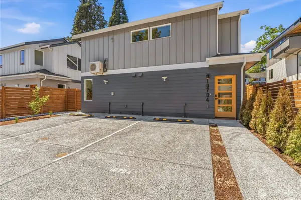 10706 Linden Avenue N, Seattle, WA 98133
