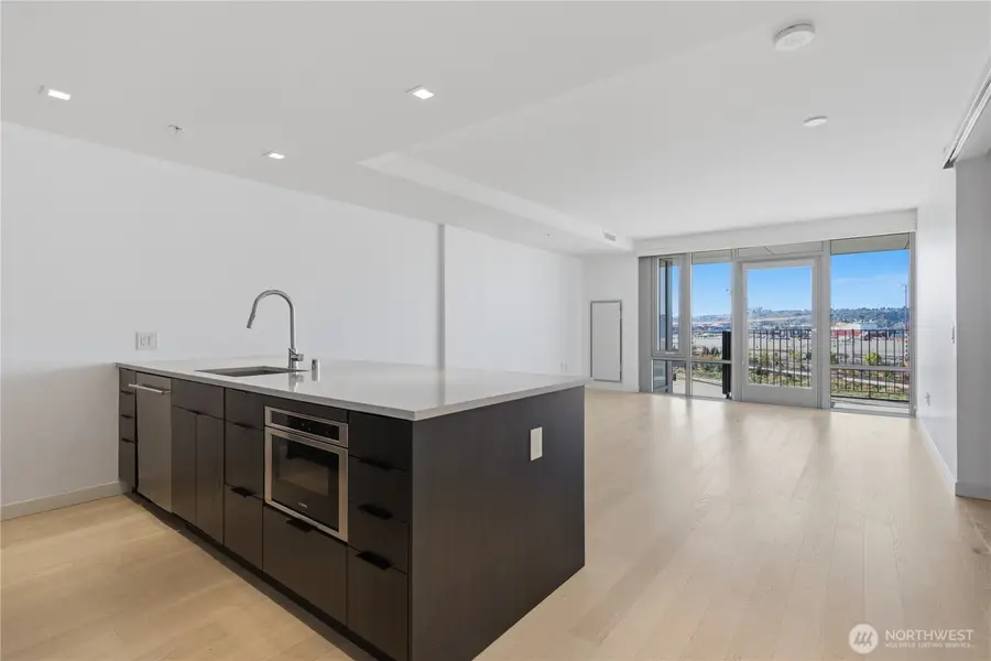 590 1st Avenue S #604, Seattle, WA 98104 - #3