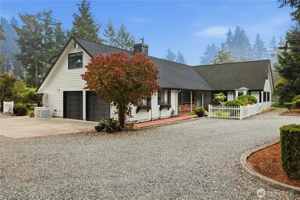 12217 98th Avenue E, Puyallup, WA 98373