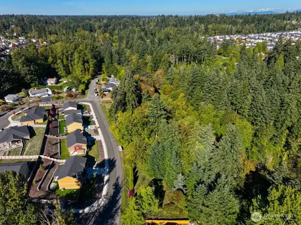 32534 44th Avenue S #26, Federal Way, WA 98001