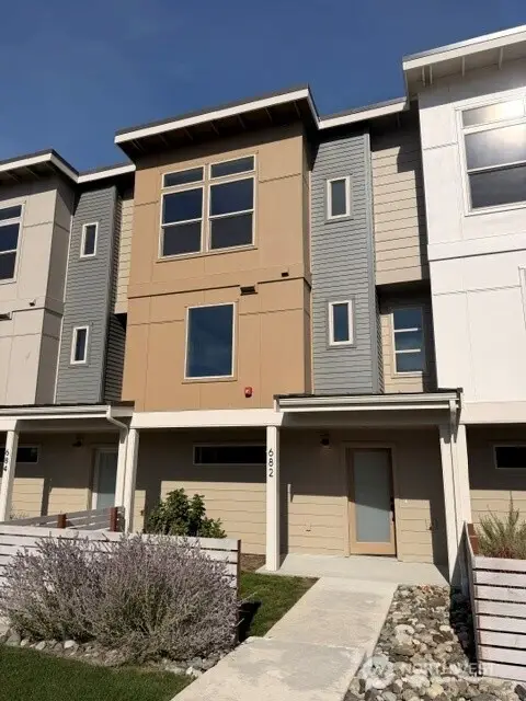 682 W Kline Road, Bellingham, WA 98226