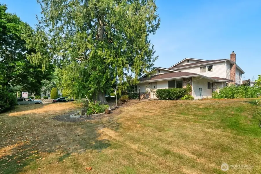 4512 216th Street Sw #12A, Mountlake Terrace, WA 98043 - #2