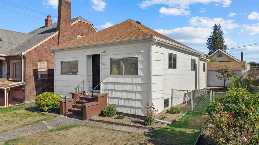3206 18th Avenue S, Seattle, WA 98144 - #2