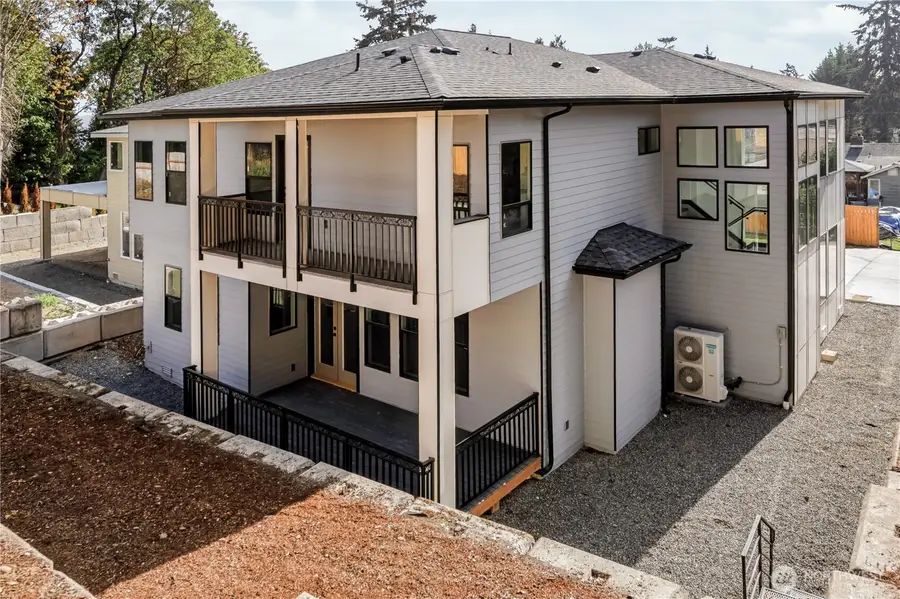 4472 S 172nd Street, Seatac, WA 98188 - #2