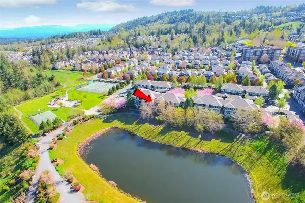 1957 23rd Place Ne #203, Issaquah, WA 98027