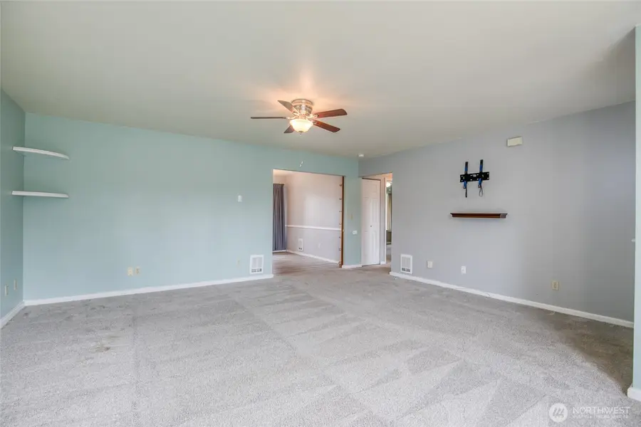 362 Lake Bay Loop Se, Ocean Shores, WA 98569 - #2