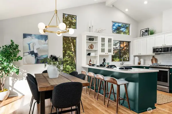 11325 101st Place Ne #1325, Kirkland, WA 98033
