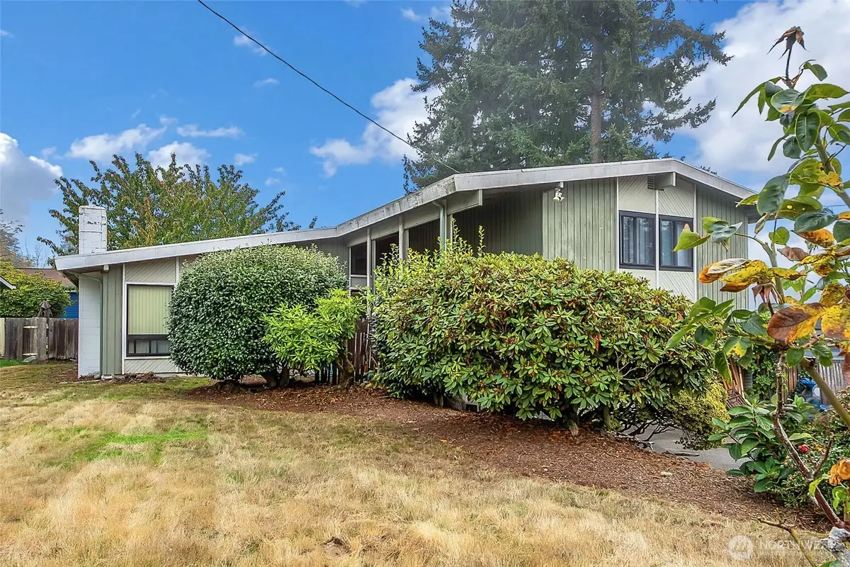 23102 21st Avenue S, Des Moines, WA 98198 - #1