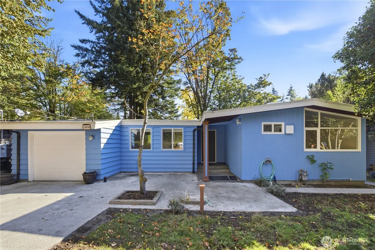 11018 27th Avenue Ne, Seattle, WA 98125 - #1