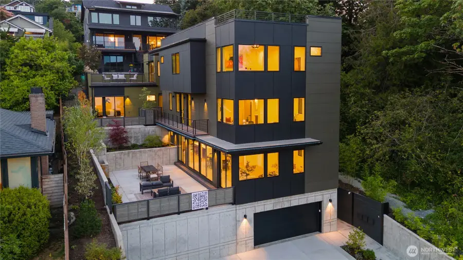 1417 36th Avenue S, Seattle, WA 98144 - #2