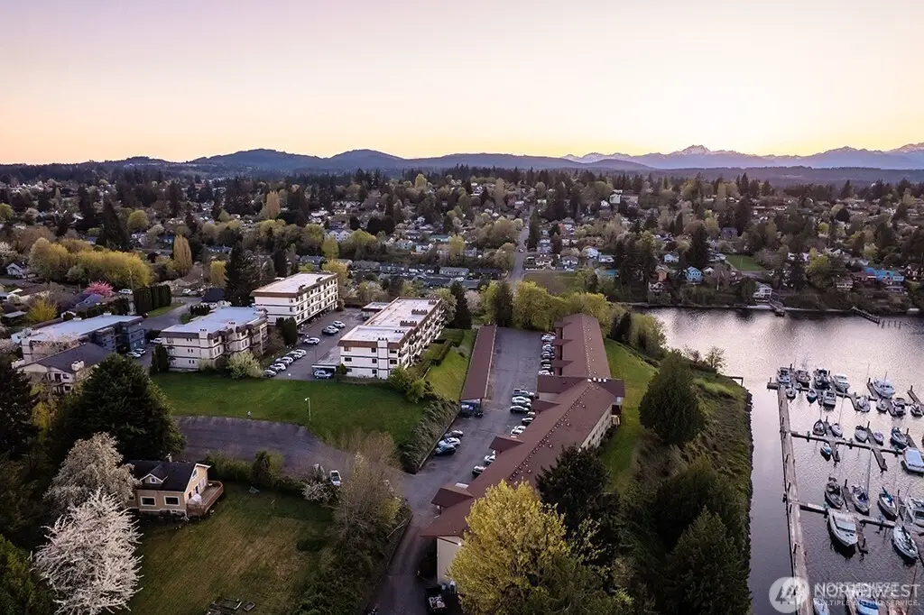 1588 Naval Avenue #2, Bremerton, WA 98312 - #1