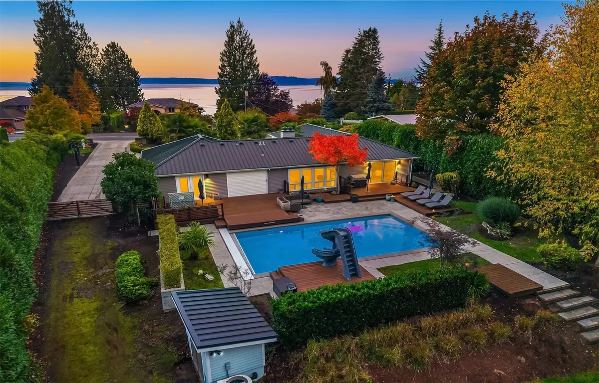 8712 Talbot Road, Edmonds, WA 98026 - #1