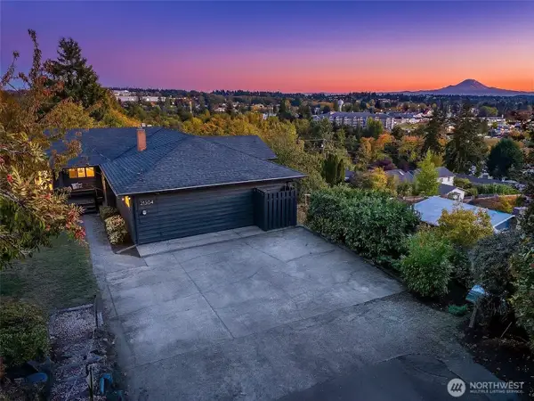 21304 5th Avenue S, Des Moines, WA 98198