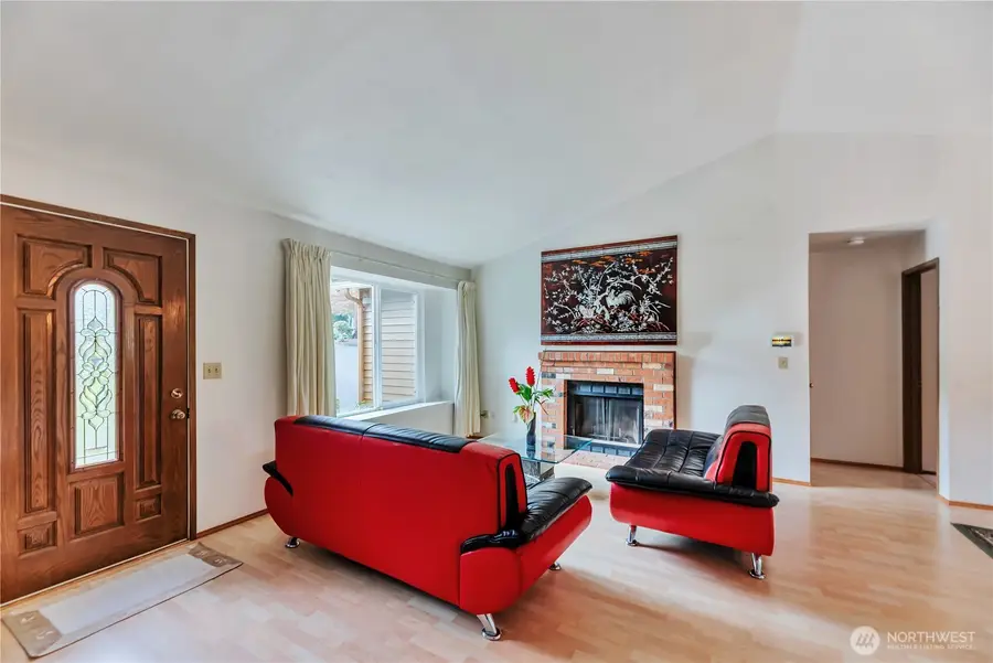 1006 S 23rd Street, Renton, WA 98055 - #2