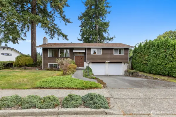 20120 106th Avenue Ne, Bothell, WA 98011