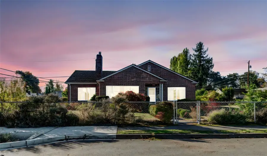 1726 2nd Street, Marysville, WA 98270 - #2