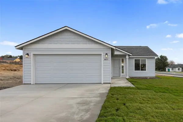 601 Pratt Avenue Ne, Royal City, WA 99357