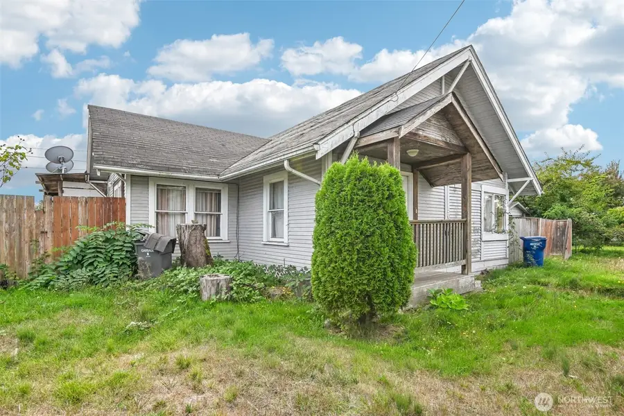 502 8th Street Se, Auburn, WA 98002 - #2