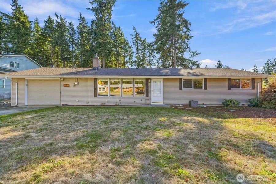 1731 NE 8th Avenue, Oak Harbor, WA 98277 - #2