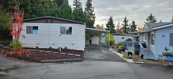 4111 164th Street Sw #12, Lynnwood, WA 98087
