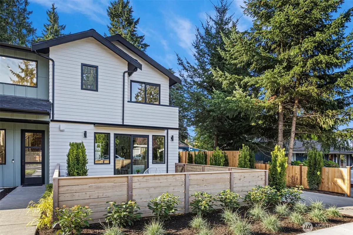 12843 NE 112th Street, Kirkland, WA 98033 - #1