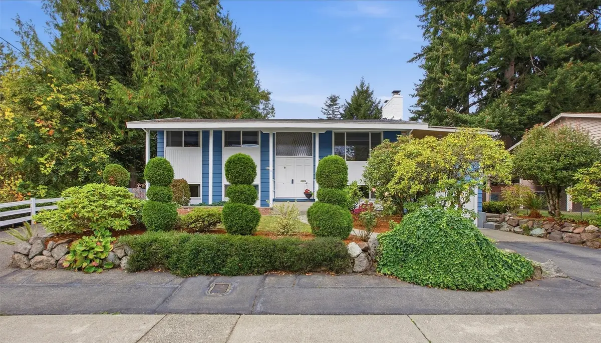 22304 39th Avenue W, Mountlake Terrace, WA 98043 - #1