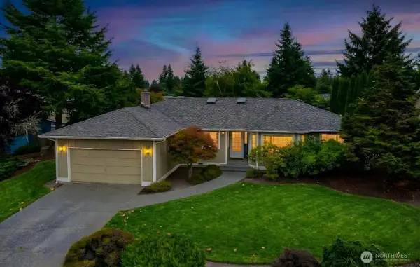 21527 26th Avenue W, Brier, WA 98036