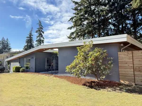 20405 3rd Avenue S, Seattle, WA 98198