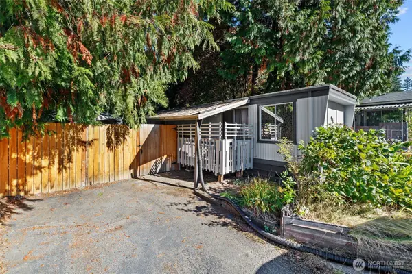 10515 Woodinville Drive #96, Bothell, WA 98011