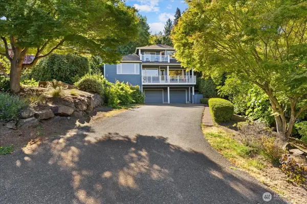 9009 45th Avenue Ne, Seattle, WA 98115