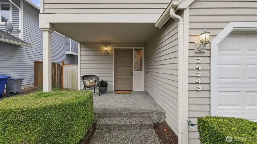 24243 SE 43rd Court, Sammamish, WA 98029 - #2