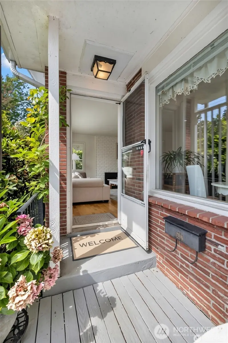 1101 E 5th Street, Arlington, WA 98223 - #3