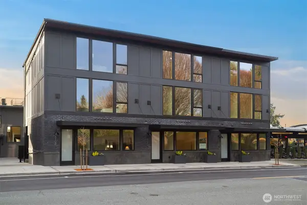 614 5th Avenue S #A102, Edmonds, WA 98020