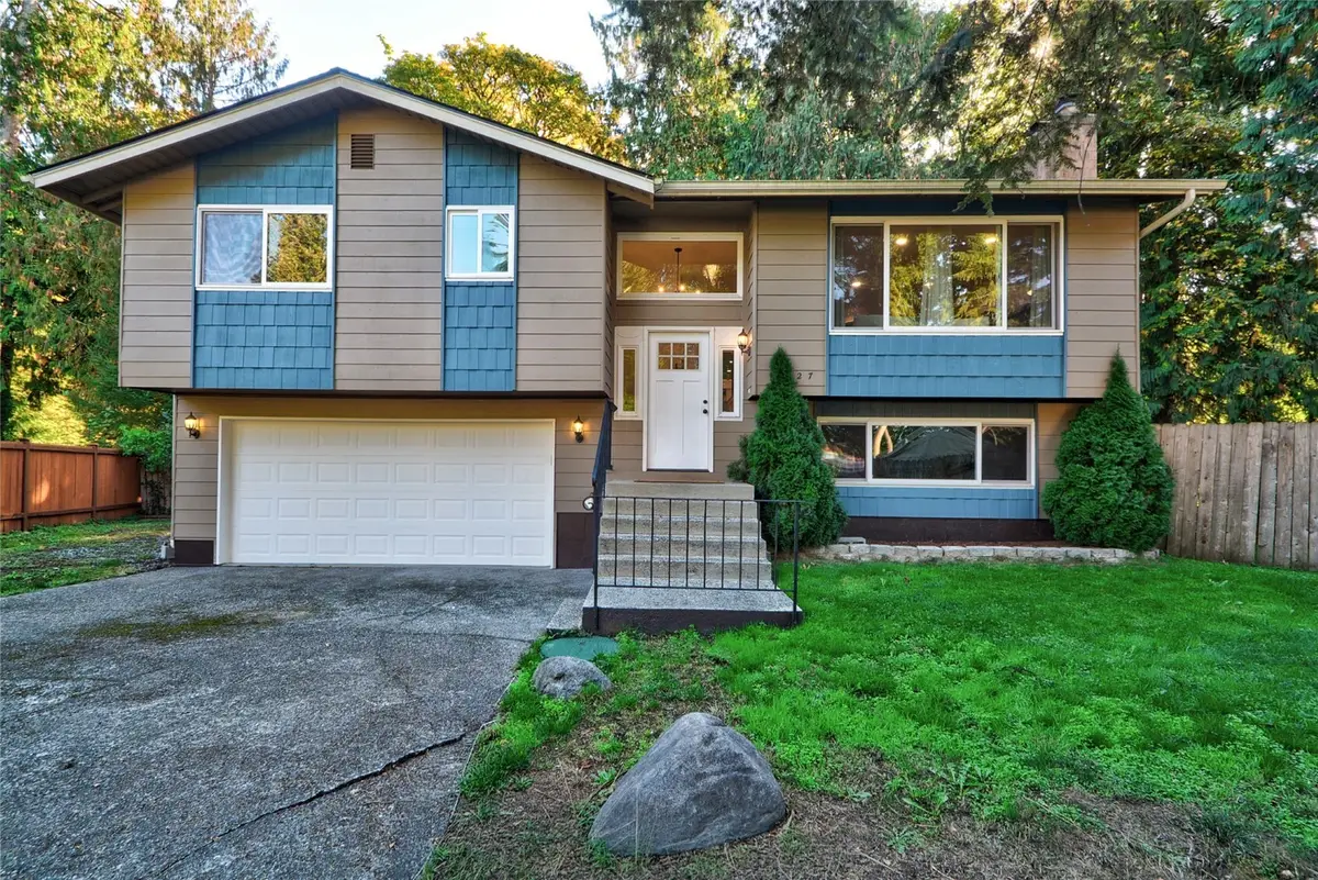 10427 41st Avenue Ne, Marysville, WA 98271 - #1